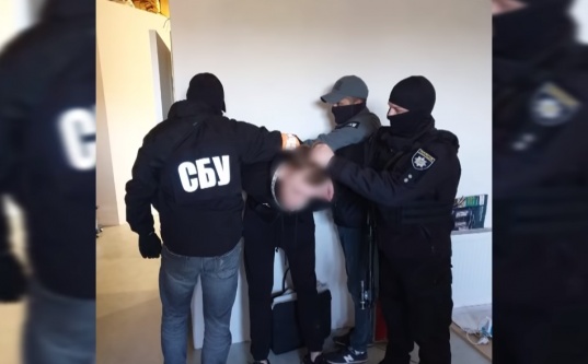 Под Киевом задержали сотрудников СБУ, похищавших и избивавших IT-предпринимателей - «Надо знать»