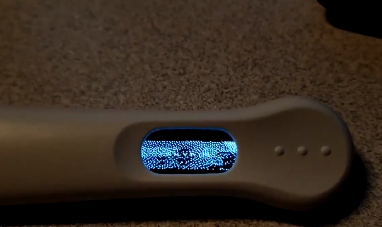 Техноблогер показал, как выглядит DOOM и Skyrim на экране электронного теста на беременность - «Новости сети»