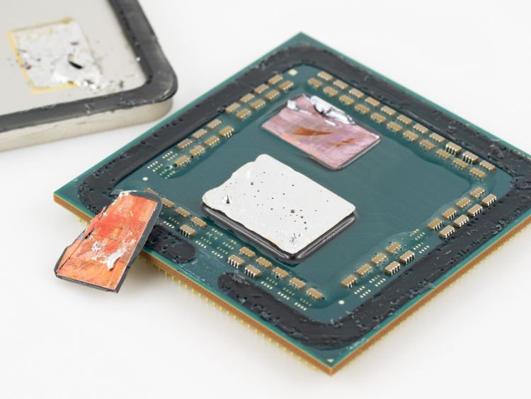 Кристаллы процессоров AMD Ryzen 5000 изучены под микроскопом: компоновка ядер действительно стала лучше - «Новости сети»