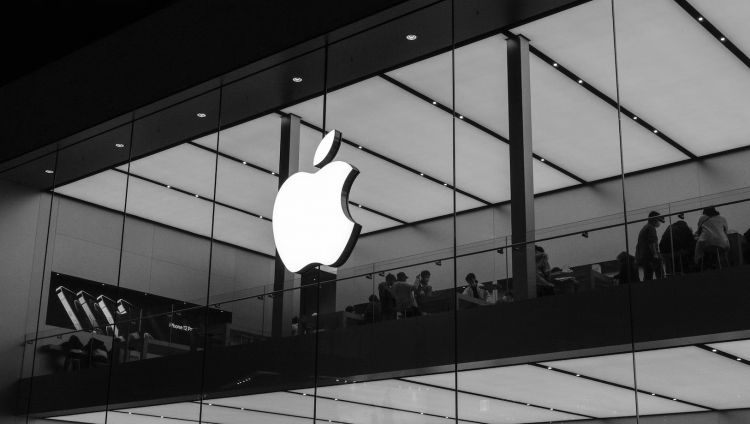 Apple построила бизнес на производстве в Китае и теперь это создаёт массу трудностей - «Новости сети»