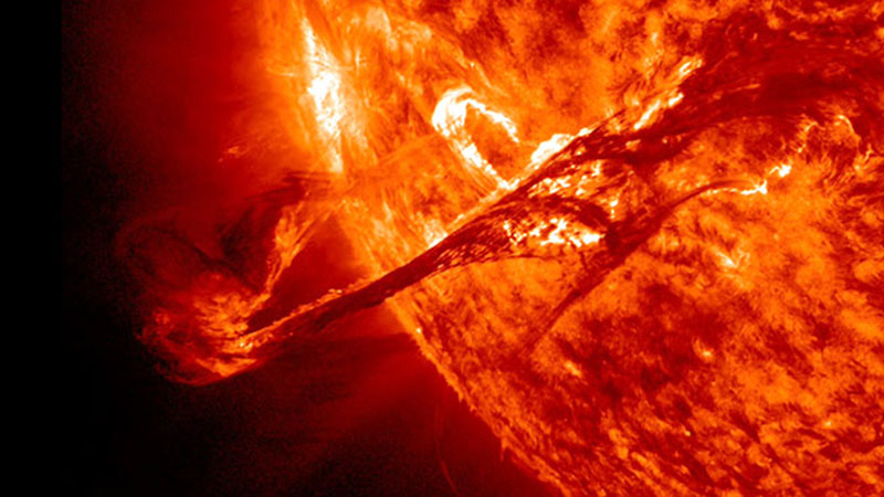 Активность Солнца достигнет пика к середине 2024 года, и учёные не знают почему - «Новости сети»