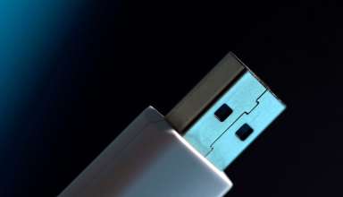 Хакеры компрометируют защищенные USB-накопители в рамках кампании TetrisPhantom - «Новости»
